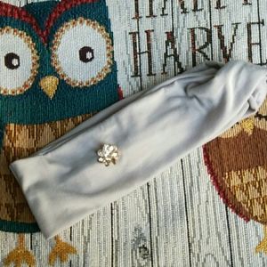 Gray/rhinestone button headband